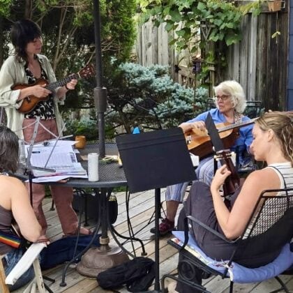 ukulele jam outdoors