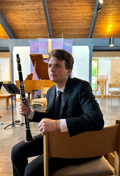 clarinetist Aaron Lipsky